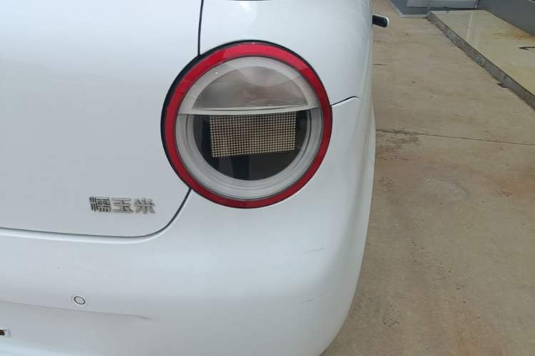 Used CHANGAN NEVO Lumin 2022 210km Sweet Edition Right Rear Taillight
