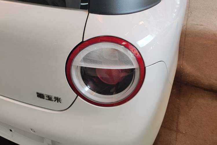 Used CHANGAN NEVO Lumin 2022 210km Sweet Edition Right Rear Taillight