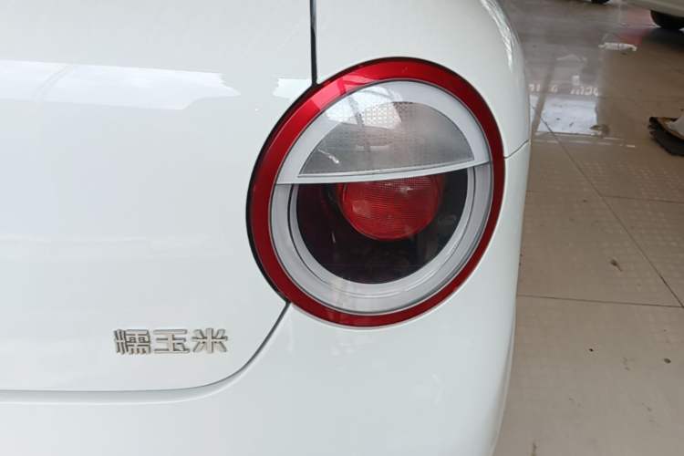 Used CHANGAN NEVO Lumin 2022 210km Sweet Edition Right Rear Taillight