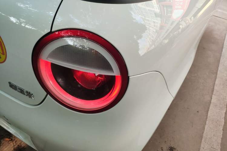 Used CHANGAN NEVO Lumin 2022 155 km – Refreshingly Sweet Edition Right Rear Taillight