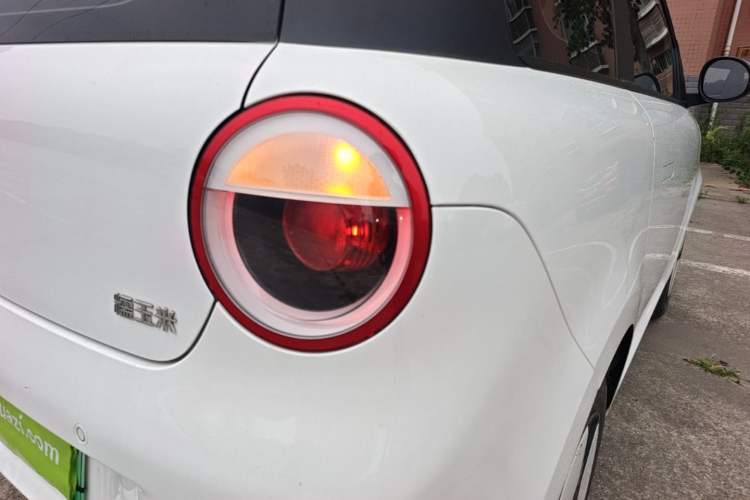 Used CHANGAN NEVO Lumin 2022 210km Sweet Edition Right Rear Taillight