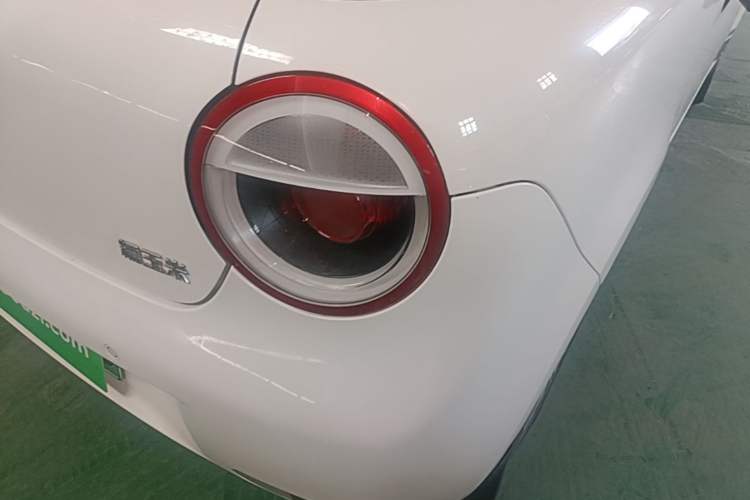 Used CHANGAN NEVO Lumin 2022 210km Sweet Edition Right Rear Taillight
