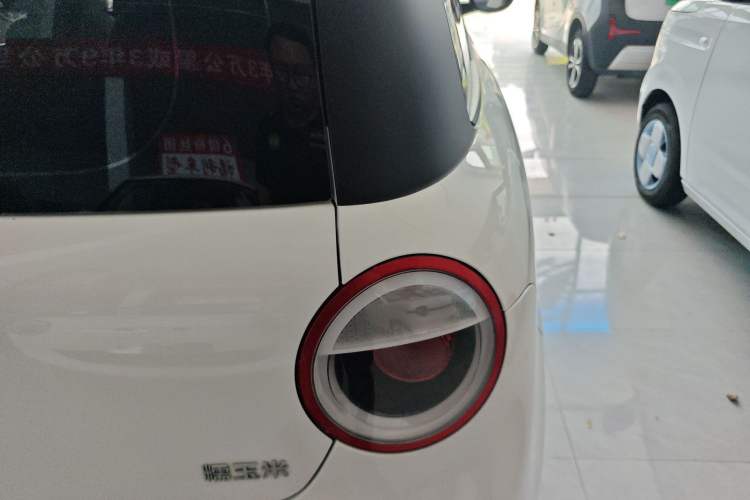 Used CHANGAN NEVO Lumin 2022 210km Sweet Edition Right Rear Taillight