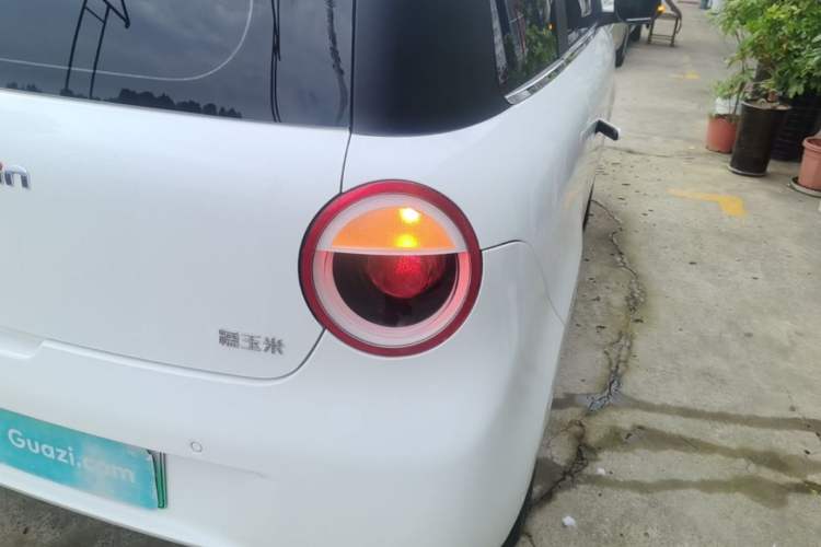 Used CHANGAN NEVO Lumin 2022 210km Sweet Edition Right Rear Taillight
