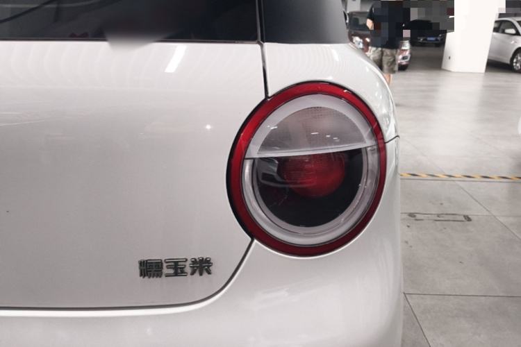 Used CHANGAN NEVO Lumin 2022 155 km – Refreshingly Sweet Edition Right Rear Taillight