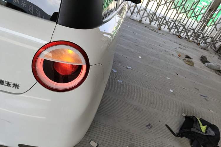 Used CHANGAN NEVO Lumin 2022 210km Sweet Edition Right Rear Taillight