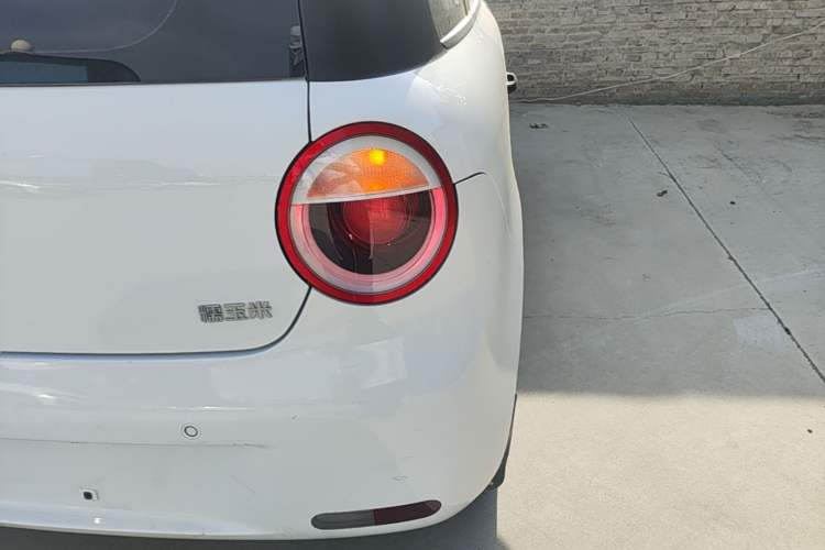 Used CHANGAN NEVO Lumin 2022 210km Sweet Edition Right Rear Taillight