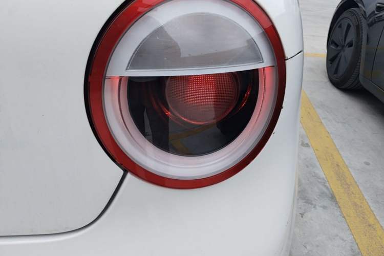 Used CHANGAN NEVO Lumin 2022 210km Sweet Edition Right Rear Taillight
