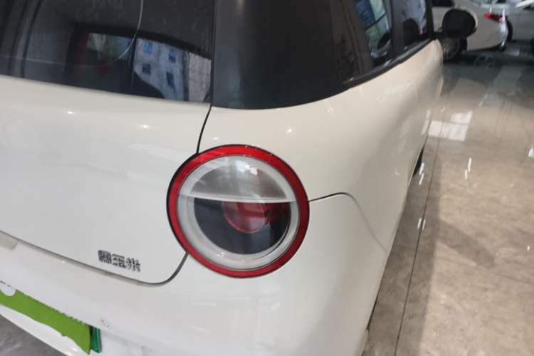 Used CHANGAN NEVO Lumin 2022 210km Sweet Edition Right Rear Taillight