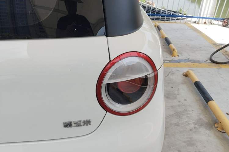 Used CHANGAN NEVO Lumin 2022 210km Sweet Edition Right Rear Taillight