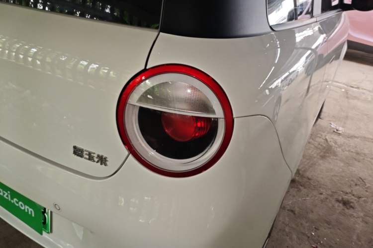 Used CHANGAN NEVO Lumin 2022 155 km – Refreshingly Sweet Edition Right Rear Taillight