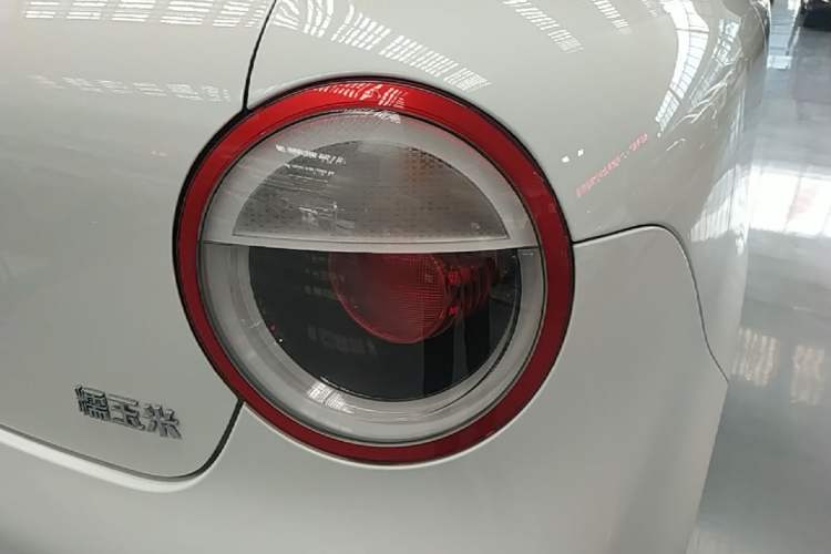 Used CHANGAN NEVO Lumin 2022 210km Sweet Edition Right Rear Taillight