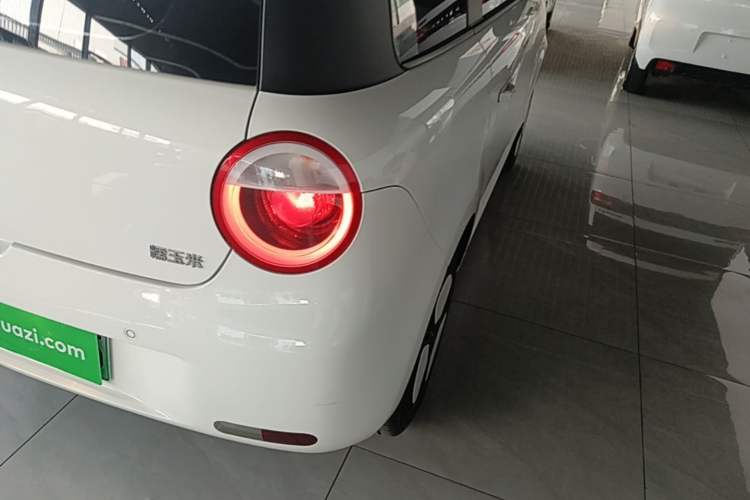 Used CHANGAN NEVO Lumin 2022 210km Sweet Edition Right Rear Taillight