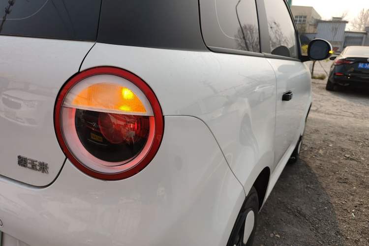 Used CHANGAN NEVO Lumin 2022 210km Sweet Edition Right Rear Taillight