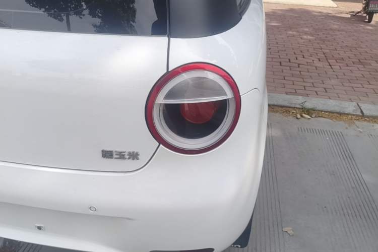 Used CHANGAN NEVO Lumin 2022 155 km – Refreshingly Sweet Edition Right Rear Taillight