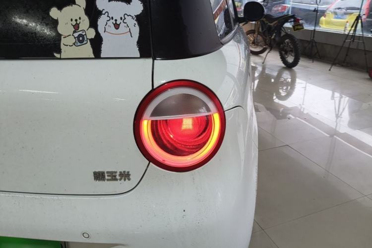 Used CHANGAN NEVO Lumin 2022 155 km – Refreshingly Sweet Edition Right Rear Taillight