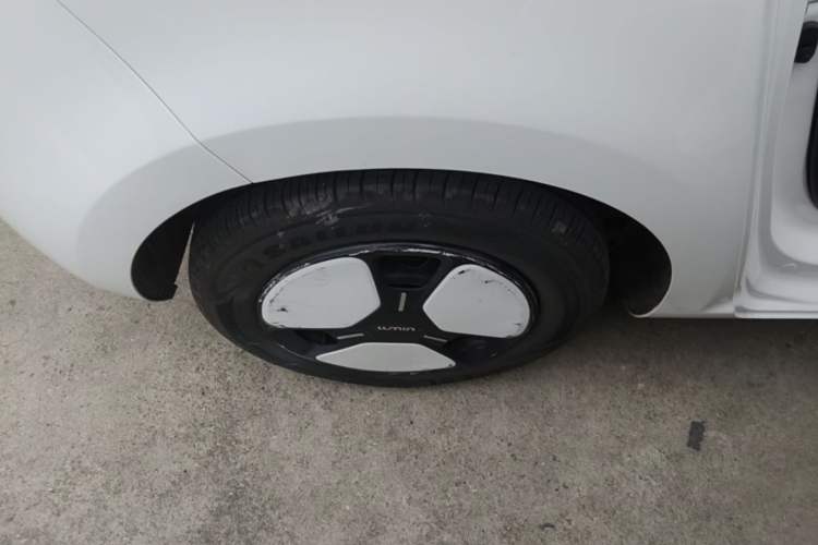 Used CHANGAN NEVO Lumin 2022 210km Sweet Edition Right Rear Wheel Hub