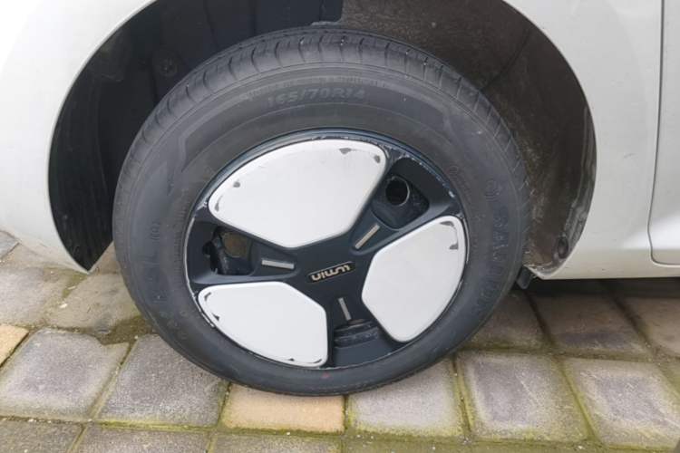 Used CHANGAN NEVO Lumin 2022 155 km – Refreshingly Sweet Edition Right Rear Wheel Hub