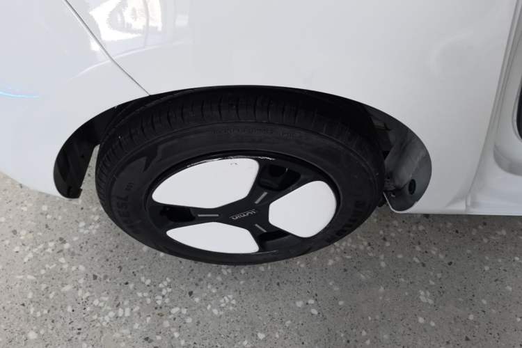 Used CHANGAN NEVO Lumin 2022 301km Honey-Sweet Version Right Rear Wheel Hub