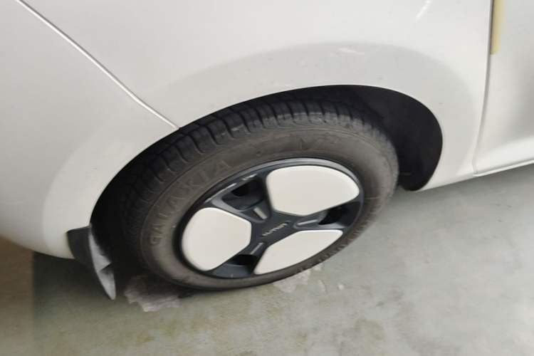 Used CHANGAN NEVO Lumin 2022 301km Honey-Sweet Version Right Rear Wheel Hub