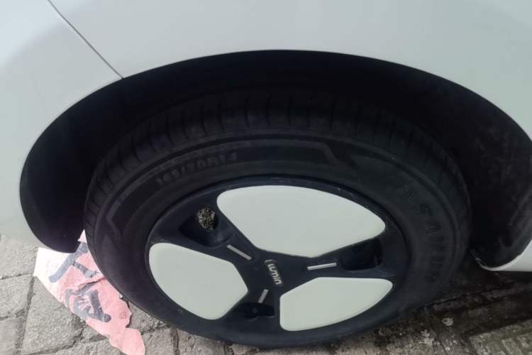 Used CHANGAN NEVO Lumin 2022 155 km – Refreshingly Sweet Edition Right Rear Wheel Hub