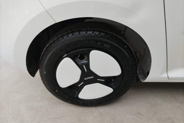 Used CHANGAN NEVO Lumin 2022 210km Sweet Edition Right Rear Wheel Hub