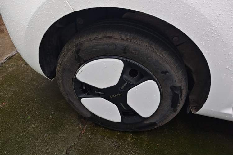 Used CHANGAN NEVO Lumin 2022 210km Sweet Edition Right Rear Wheel Hub