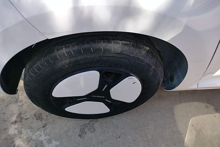 Used CHANGAN NEVO Lumin 2022 210km Sweet Edition Right Rear Wheel Hub