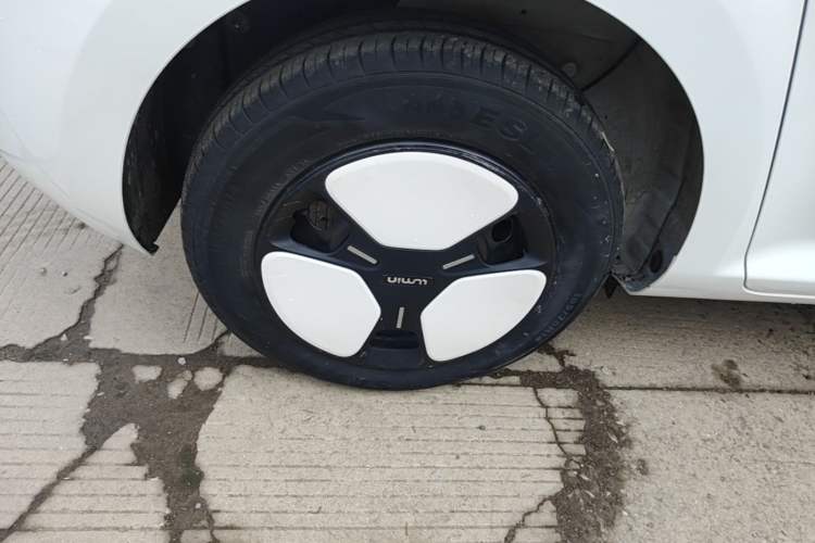 Used CHANGAN NEVO Lumin 2022 210km Sweet Edition Right Rear Wheel Hub