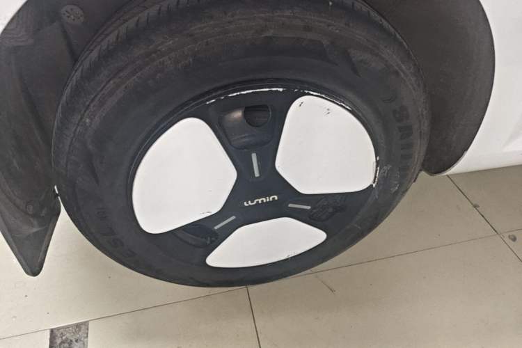 Used CHANGAN NEVO Lumin 2022 210km Sweet Edition Right Rear Wheel Hub
