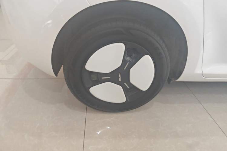 Used CHANGAN NEVO Lumin 2022 210km Sweet Edition Right Rear Wheel Hub
