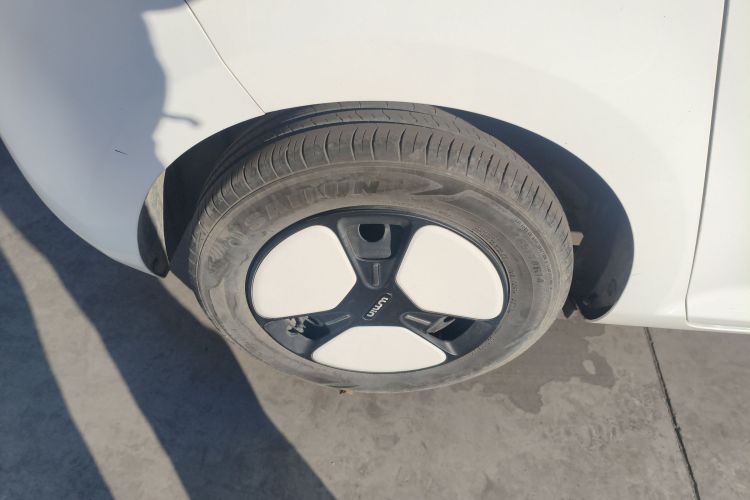 Used CHANGAN NEVO Lumin 2022 155 km – Refreshingly Sweet Edition Right Rear Wheel Hub