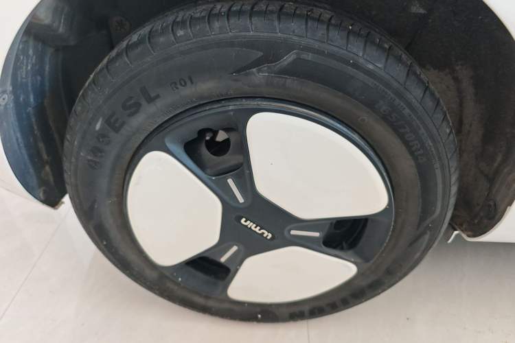 Used CHANGAN NEVO Lumin 2022 210km Sweet Edition Right Rear Wheel Hub