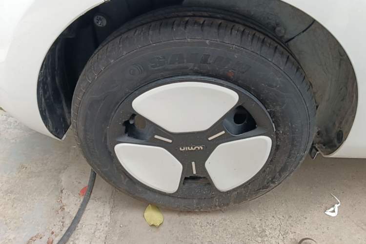 Used CHANGAN NEVO Lumin 2022 210km Sweet Edition Right Rear Wheel Hub