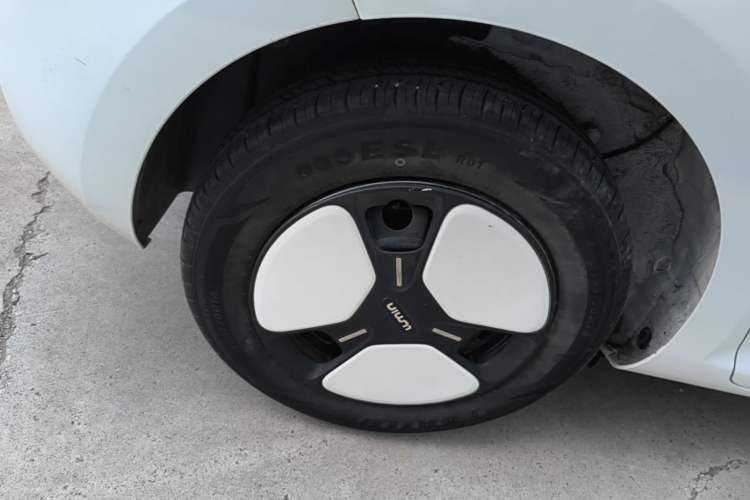 Used CHANGAN NEVO Lumin 2022 155 km – Refreshingly Sweet Edition Right Rear Wheel Hub