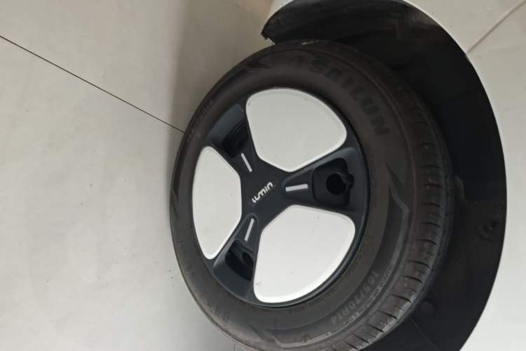 Used CHANGAN NEVO Lumin 2022 155 km – Refreshingly Sweet Edition Right Rear Wheel Hub