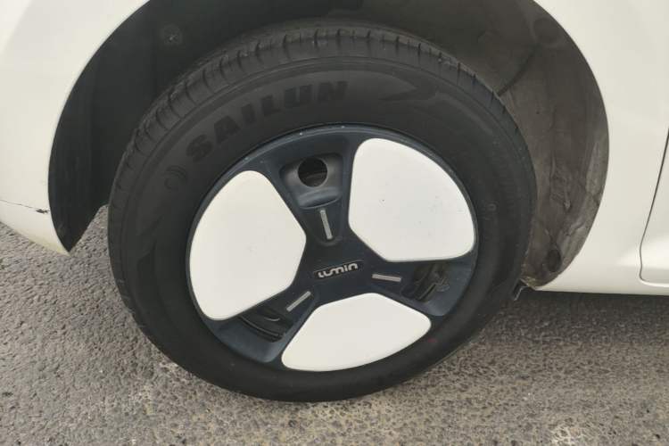 Used CHANGAN NEVO Lumin 2022 210km Sweet Edition Right Rear Wheel Hub