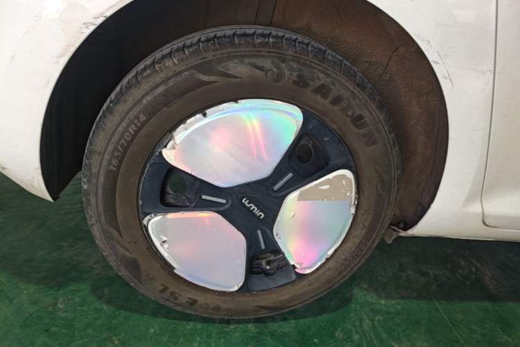 Used CHANGAN NEVO Lumin 2022 155 km – Refreshingly Sweet Edition Right Rear Wheel Hub