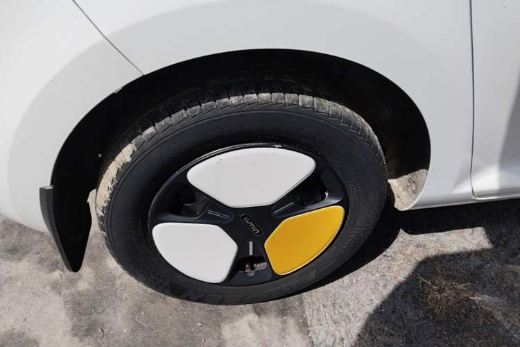 Used CHANGAN NEVO Lumin 2022 210km Sweet Edition Right Rear Wheel Hub
