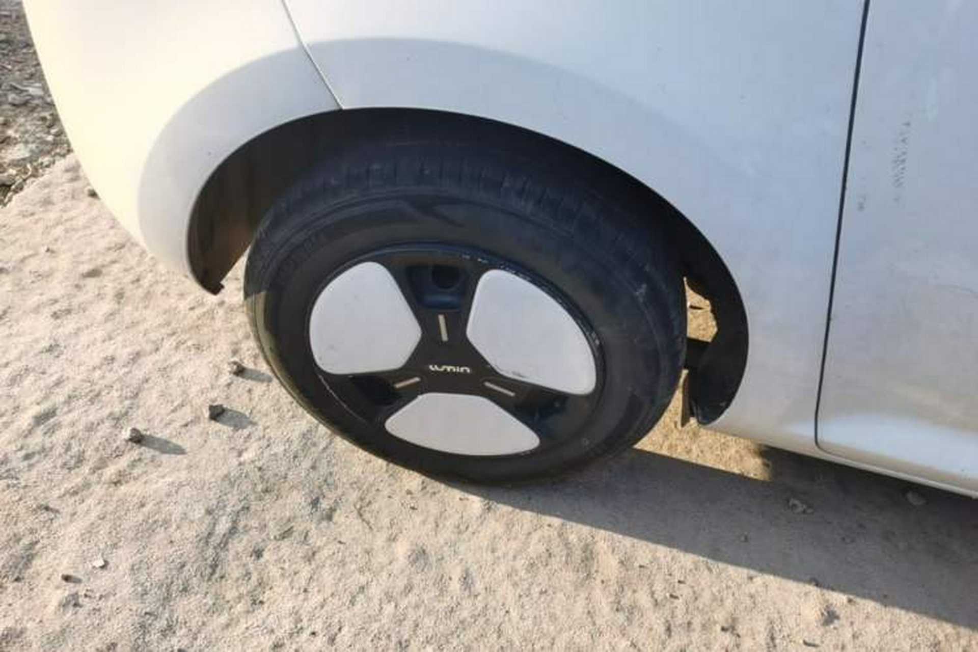 Used CHANGAN NEVO Lumin 2022 155 km – Refreshingly Sweet Edition Right Rear Wheel Hub