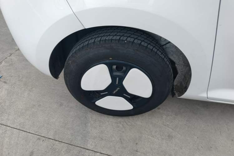 Used CHANGAN NEVO Lumin 2022 155 km – Refreshingly Sweet Edition Right Rear Wheel Hub