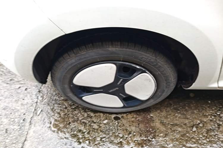Used CHANGAN NEVO Lumin 2022 210km Sweet Edition Right Rear Wheel Hub