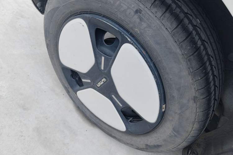 Used CHANGAN NEVO Lumin 2022 210km Sweet Edition Right Rear Wheel Hub