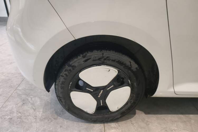 Used CHANGAN NEVO Lumin 2022 210km Sweet Edition Right Rear Wheel Hub
