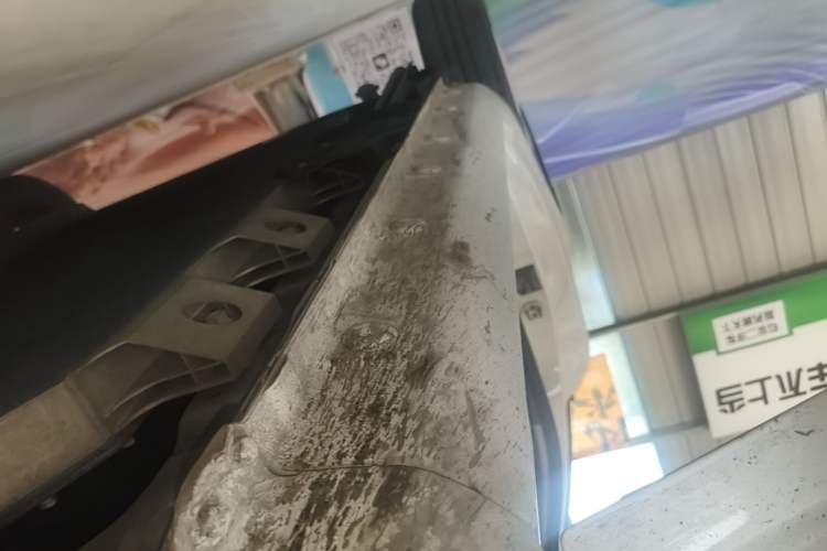 Used CHANGAN NEVO Lumin 2022 301km Honey-Sweet Version Right Side Sill