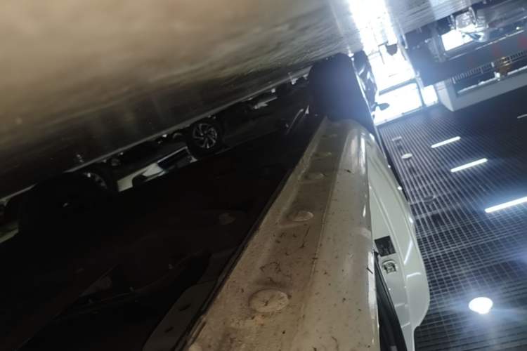 Used CHANGAN NEVO Lumin 2022 210km Sweet Edition Right Side Sill