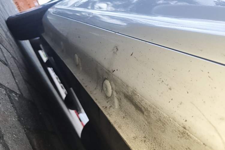 Used CHANGAN NEVO Lumin 2022 210km Sweet Edition Right Side Sill