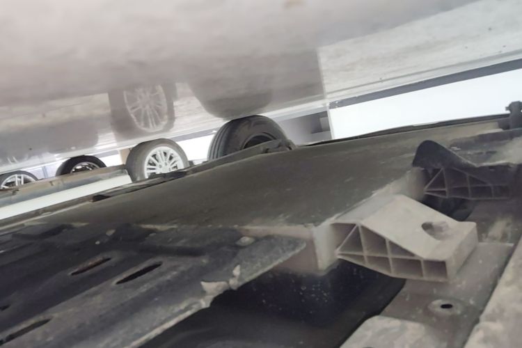 Used CHANGAN NEVO Lumin 2022 210km Sweet Edition Right Side Sill