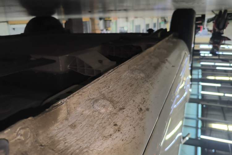 Used CHANGAN NEVO Lumin 2022 210km Sweet Edition Right Side Sill