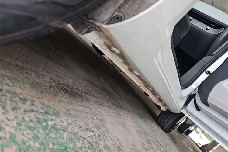 Used CHANGAN NEVO Lumin 2022 210km Sweet Edition Right Side Sill